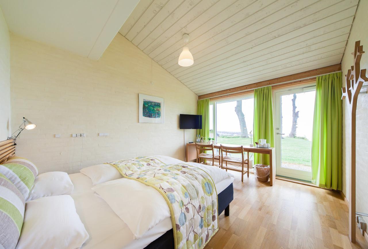 Strandhotel Klinten Aps Rødvig Exteriér fotografie